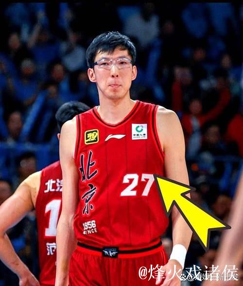 周琦15+9首钢胜深圳 郭艾伦40分广州不敌北控